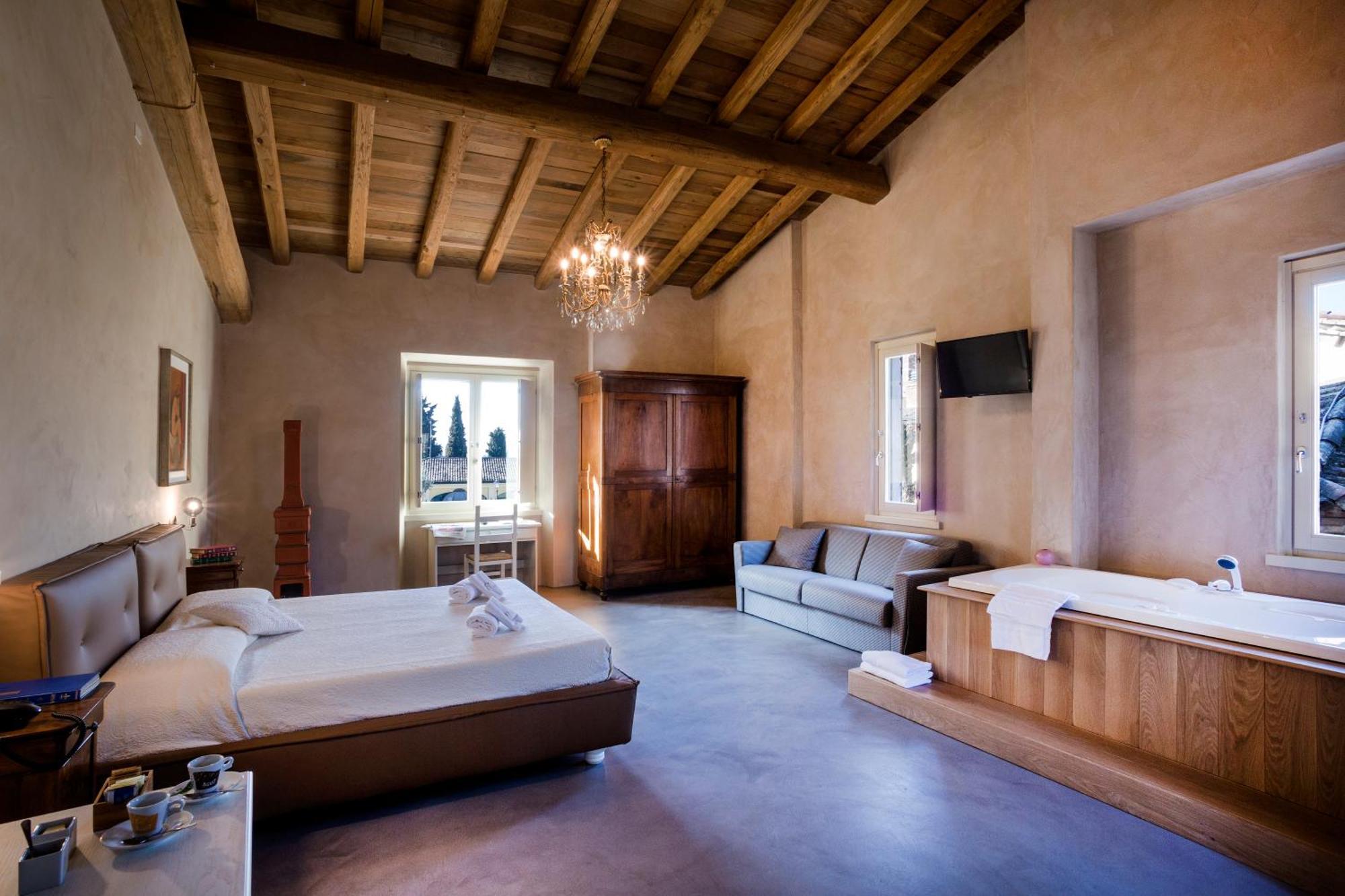 Agriturismo Pratello Паденге-суль-Гарда Екстер'єр фото